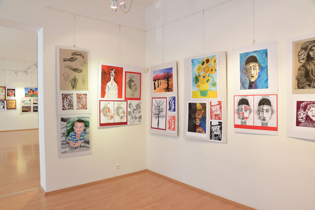 Výstava absolventským prác základnej umeleckej školy karola pádivého - DSC_2555