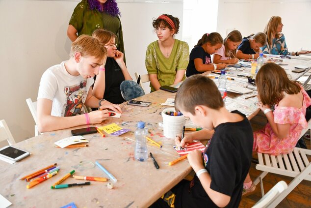 Festival príbehov a vernisáž výstavy príbehy na stenách - 460622965 1335904464254686 4228200873275980042 n