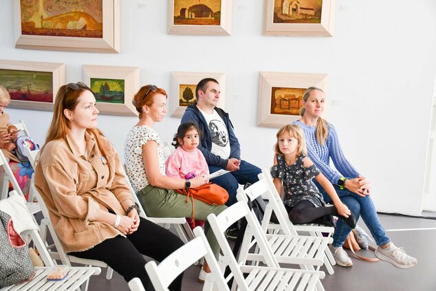 Festival príbehov a vernisáž výstavy príbehy na stenách - 460661936 1335905040921295 3345322582691424950 n