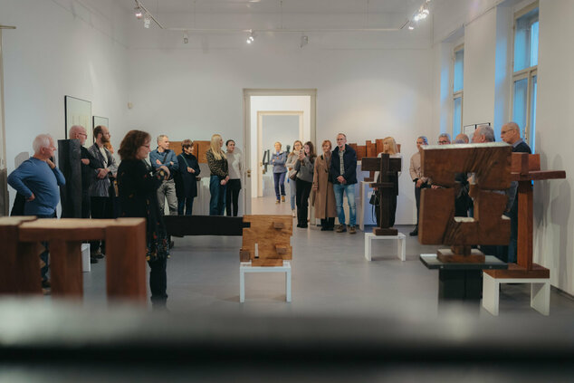 Finisáž výstavy rudolf uher – stopy - finisaz_uher_dvaja (27)