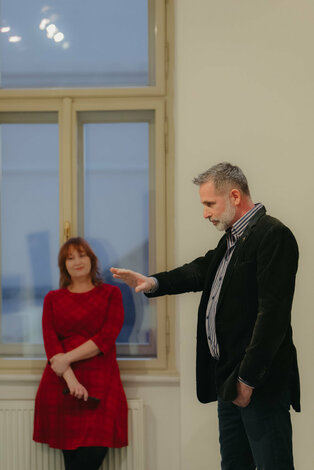 Finisáž výstavy rudolf uher – stopy - finisaz_uher_dvaja (86)