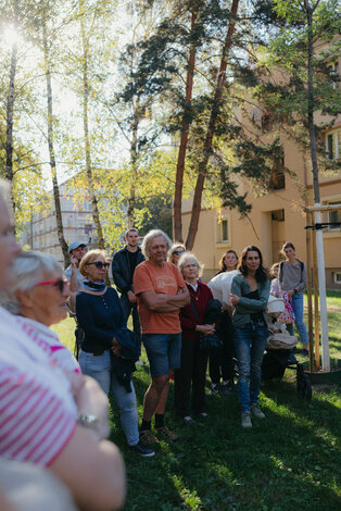 Komentovaná prehliadka sídliska dlhé hony - cat_dlhé_hony_dvaja (32)