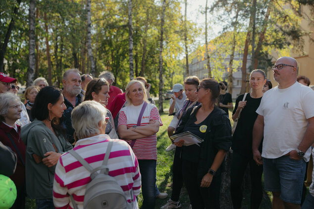 Komentovaná prehliadka sídliska dlhé hony - cat_dlhé_hony_dvaja (41)