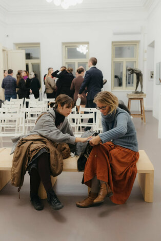 Rudolf uher/ stopy - uher_stopy_galeria_bazovsky_dvaja (180)