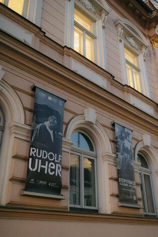 Rudolf uher/ stopy - uher_stopy_galeria_bazovsky_dvaja (19)