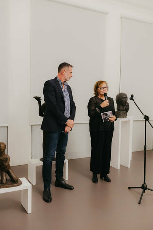 Rudolf uher/ stopy - uher_stopy_galeria_bazovsky_dvaja (69)