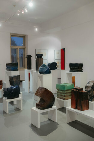 Rudolf uher/ stopy - uher_stopy_galeria_bazovsky_dvaja (8)