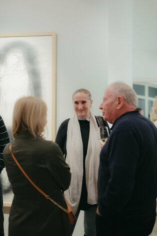 Vernisáž igor kalný - kalny_galeria_bazovsky_dvaja (132)