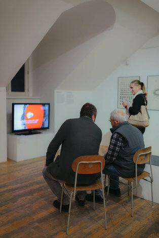 Vernisáž igor kalný - kalny_galeria_bazovsky_dvaja (141)