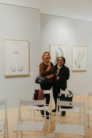 Vernisáž igor kalný - kalny_galeria_bazovsky_dvaja (16)