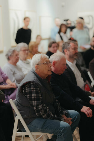 Vernisáž igor kalný - kalny_galeria_bazovsky_dvaja (67)