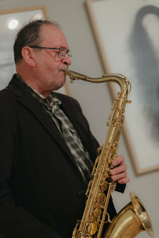 Vernisáž igor kalný - kalny_galeria_bazovsky_dvaja (84)