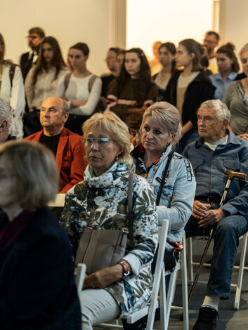 Vernisáž marit benthe norheim - nemocnica pre morské panny - 16-_DSC3929