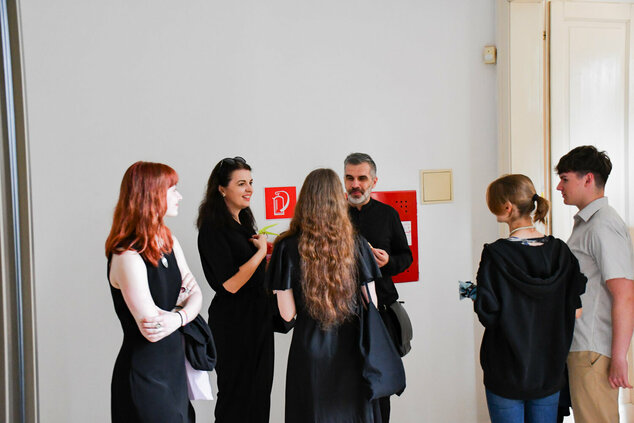 Vernisáž maturitných prác šup trenčín - vernisáž ŠUP Trenčín (44)