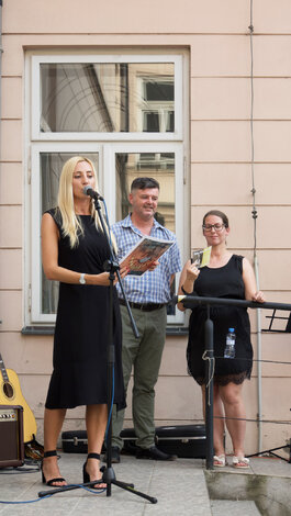 Vernisáž výstav štefan straka a ilja holešovský - Dsc00055