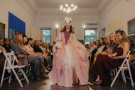 Módna prehliadka - galeria_bazovskeho_prehliadka_dvaja (125)