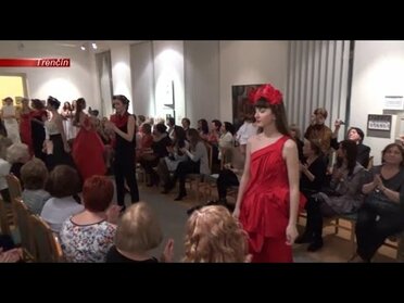 Ženy v galérii Ženy v galérii